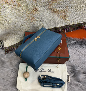 loro Piana (lsh6538)